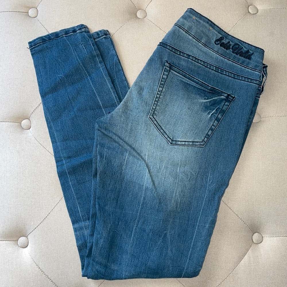 Ecko Unlimited distressed Jeans Womens